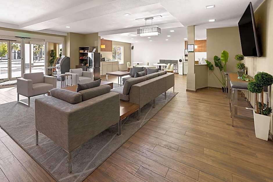 Wingate by Wyndham Kings Bay Naval Base / I-95