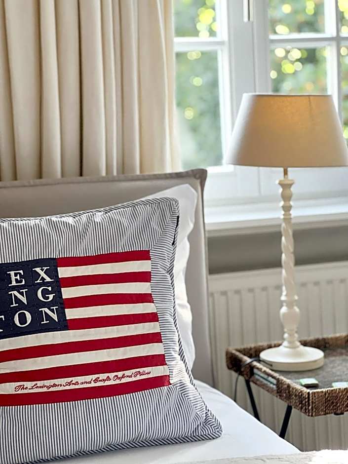 von Deska Townhouses - Ivy House