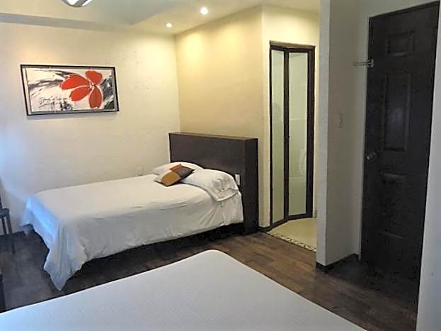 Aztic Hotel and Executive Suites