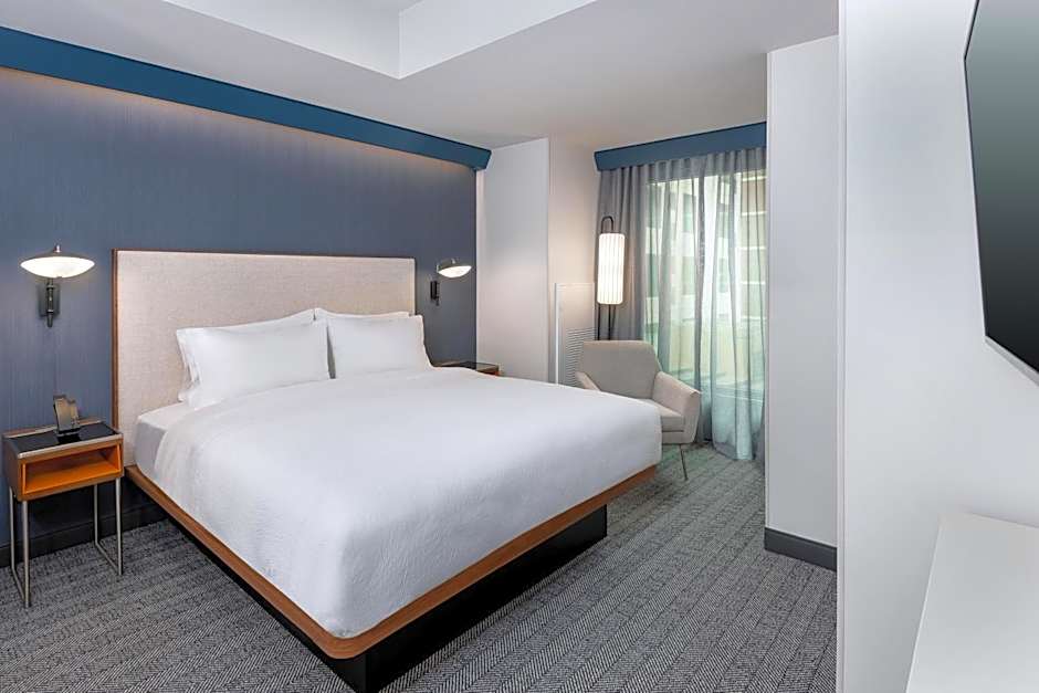 Courtyard by Marriott Atlanta Midtown