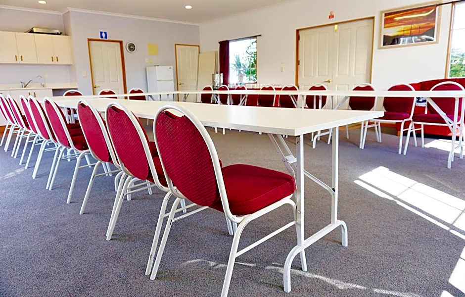 The Esplanade Motel & Conference Centre