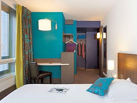 Superior Room - 1 Queen-Size Bed And 1 Single-Size Bed