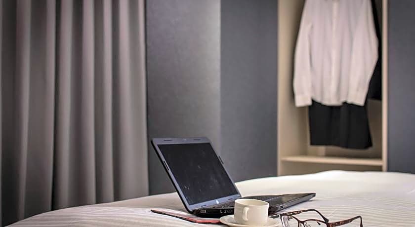 Yi Su Hotel - Taipei Ningxia