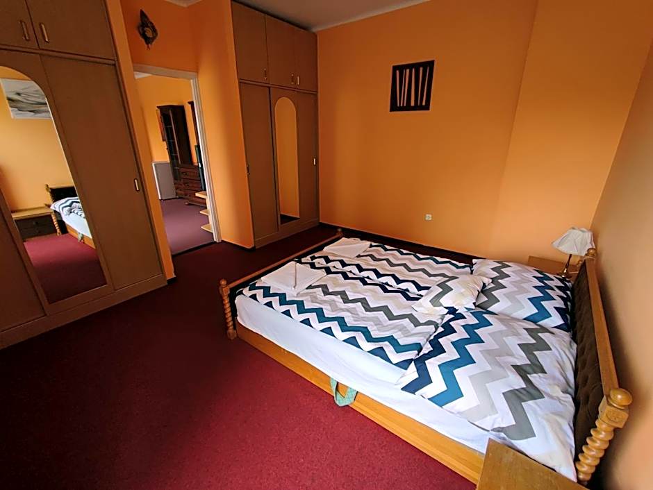 Hotel Béke Sziget Komló