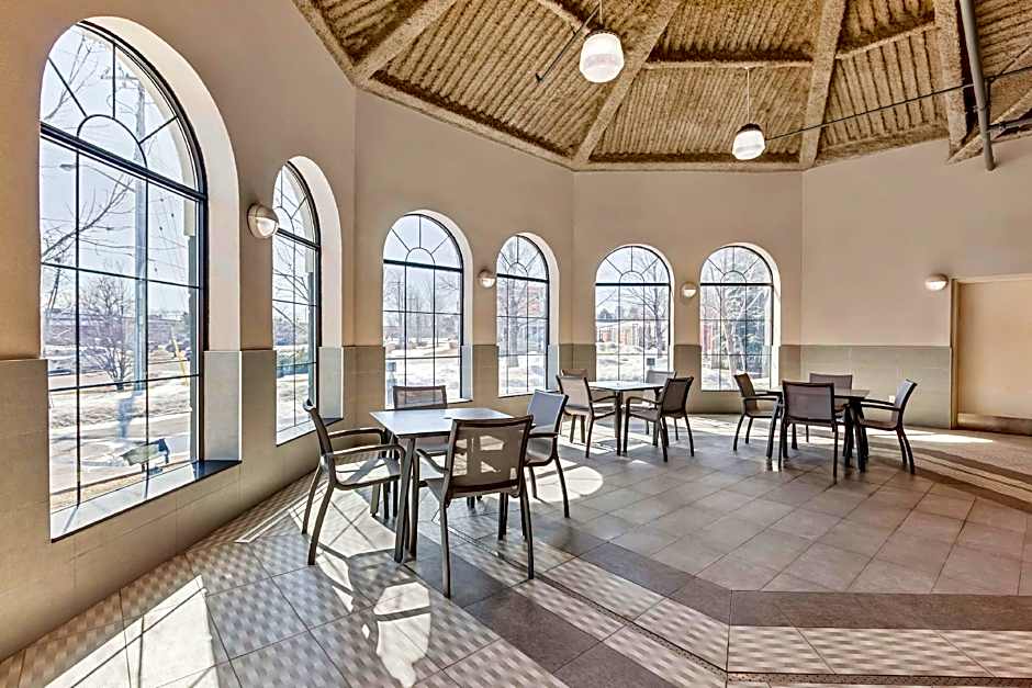 Best Western Plus Executive Inn