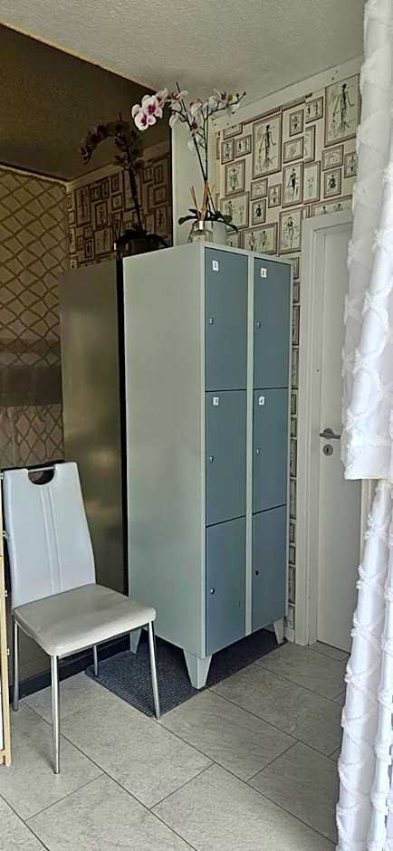 Viktoria Budget Hostel