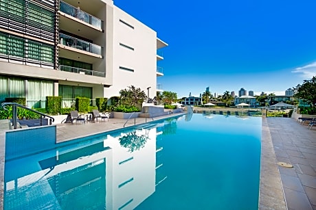 ULTIQA Freshwater Point Resort Broadbeach