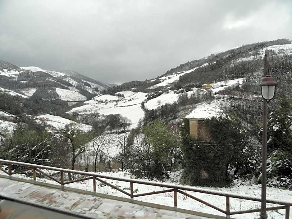 Hotel Restaurante Casa Petronila