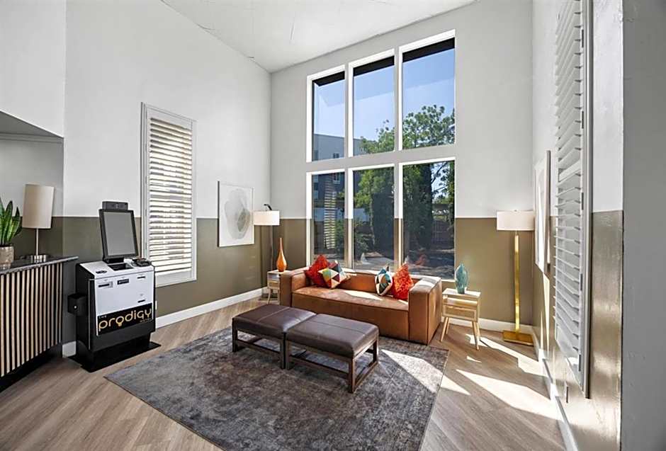 Prodigy Hotel, a Days Inn by Wyndham