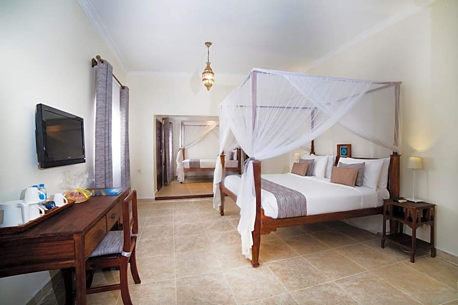 Maru Maru Hotel