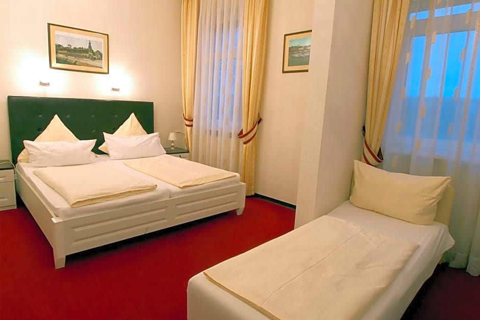 Hotel Am Schloss Biebrich