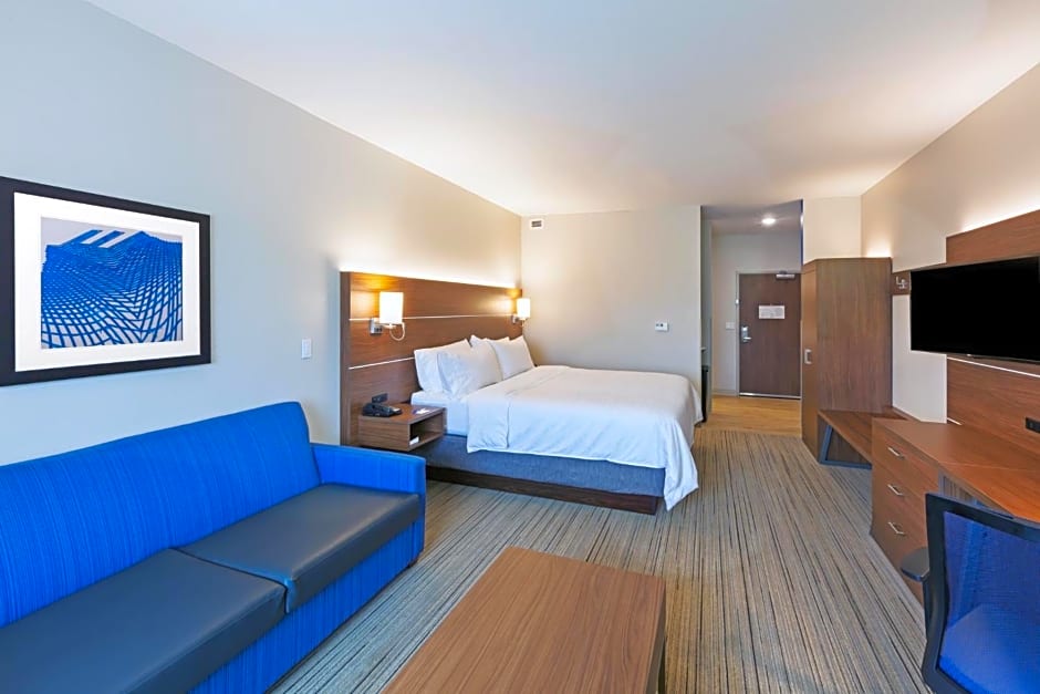 Holiday Inn Express & Suites - Lenexa - Overland Park Area