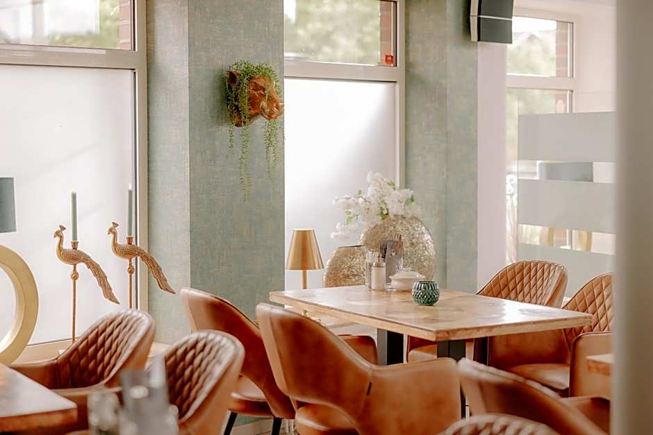 CASCADA Rheine by Hackmann