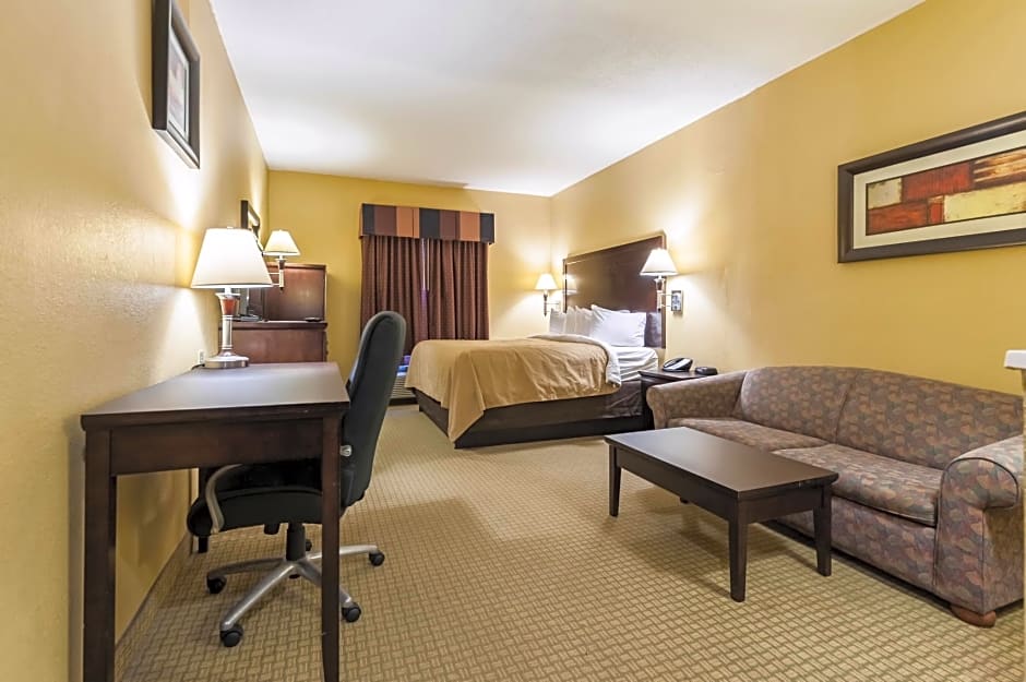 Quality Inn & Suites Lafayette