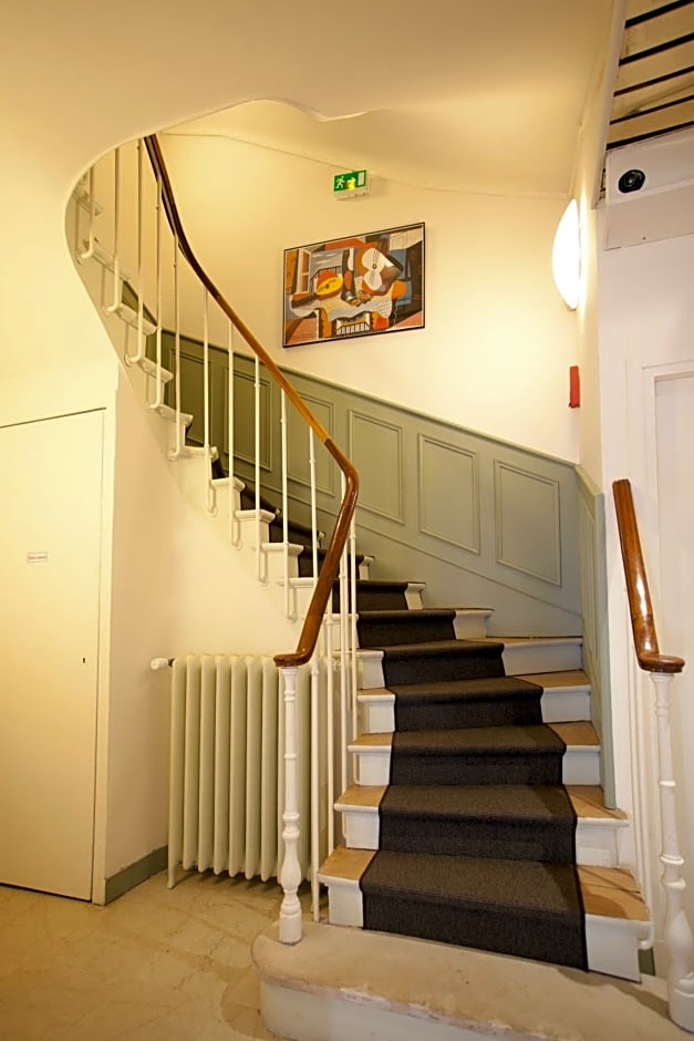 Nadaud Hotel