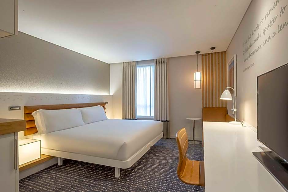 The Morrison Dublin, Curio Collection by Hilton