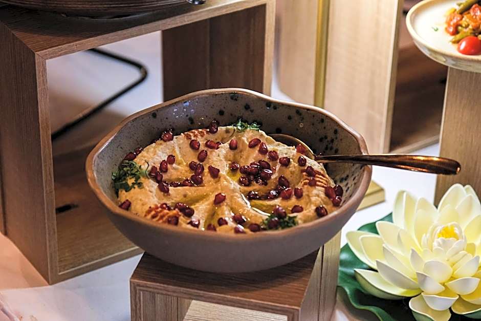 Peninsula Boutique Hotel