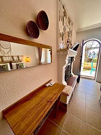 One-Bedroom Apartment with Terrace
