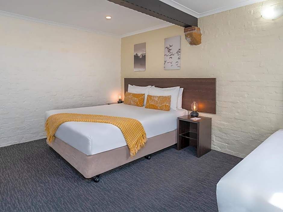 Leisure Inn Penny Royal Hotel & Apartments