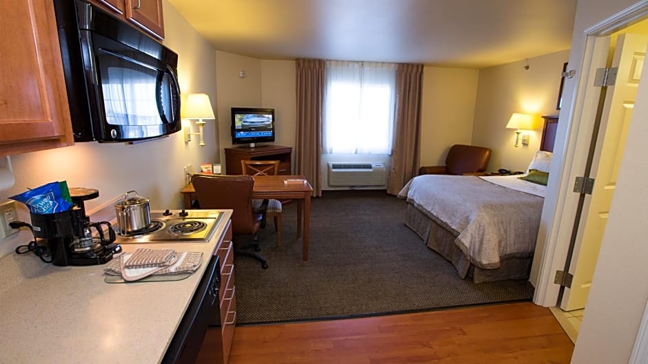 Candlewood Suites Springfield By IHG