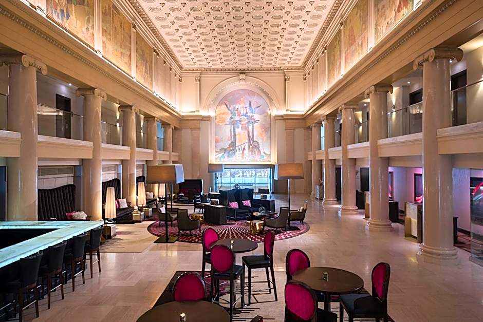 Renaissance by Marriott Denver Downtown City Center Hotel
