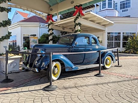 Rod 'N' Reel Resort