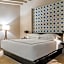 Thompson Zihuatanejo, A Beach Resort by Hyatt