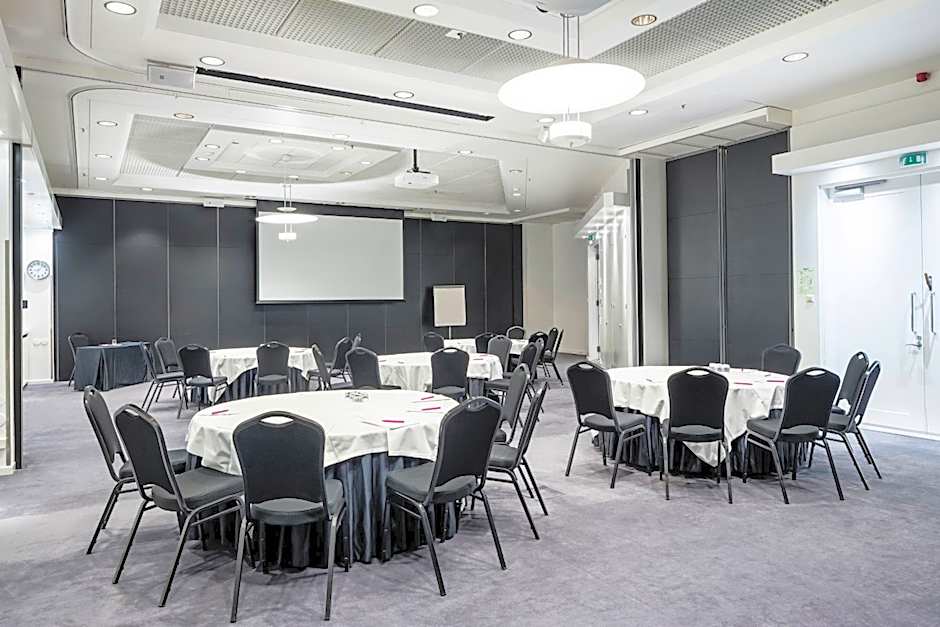 Crowne Plaza Helsinki By IHG