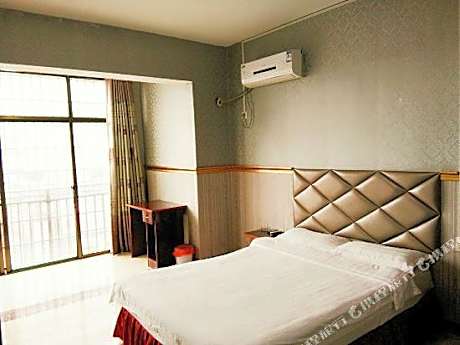 Yongzhou Chengbiao Hotel