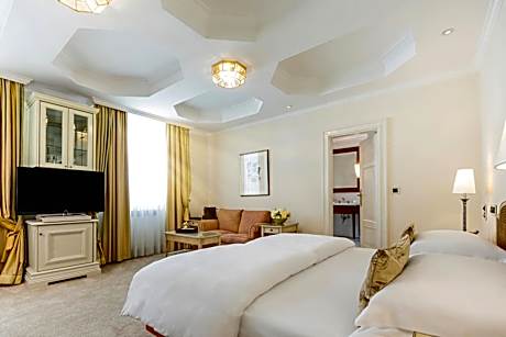 Classic Double or Twin Room