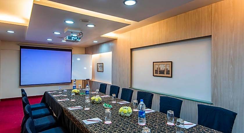 Park Central Comfort e-suites, Pune