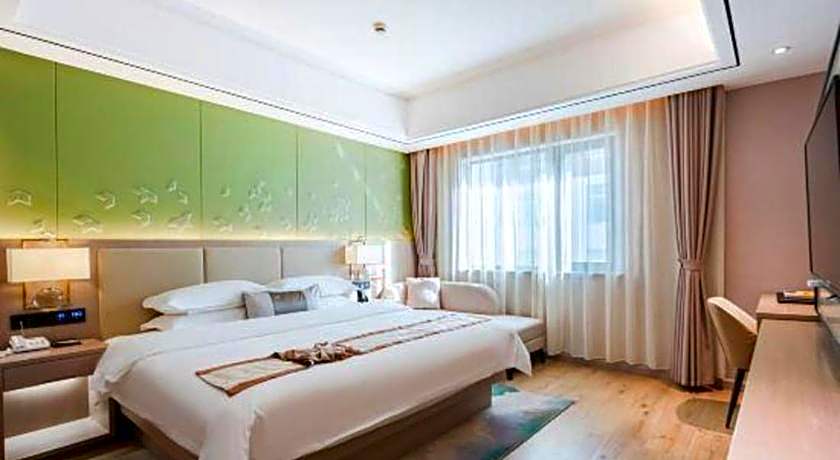 GreenTree Eastern Dali Railway Station Hotel