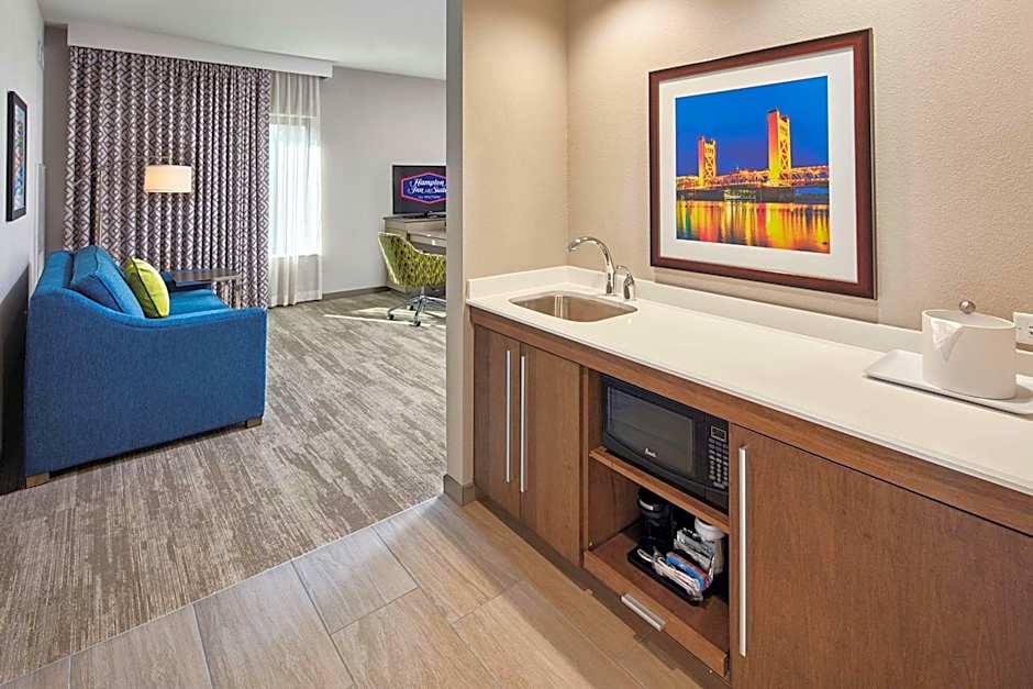 Hampton Inn By Hilton & Suites Sacramento at CSUS