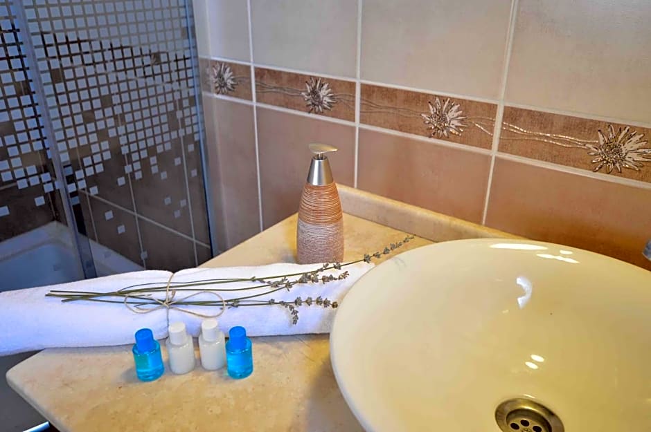 Alayaz Hotel