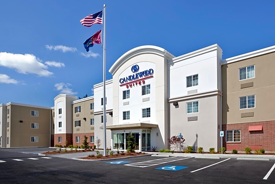 Candlewood Suites Lakewood – Lakewood, WA
