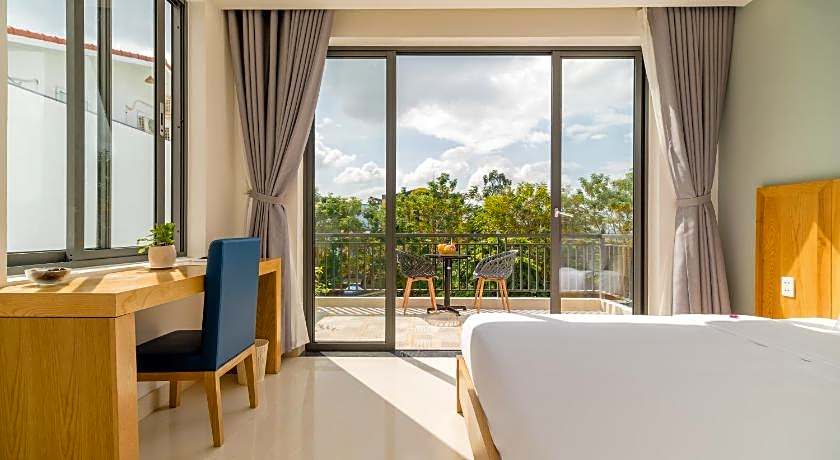 Babylon Hoi An Central Villa