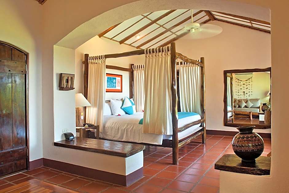 Punta Islita, Autograph Collection