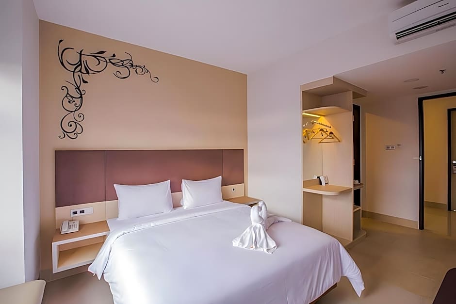 Sparks Odeon Sukabumi, ARTOTEL Curated