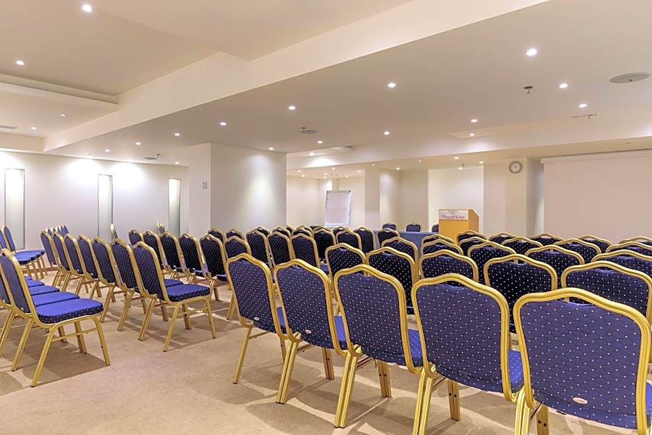 Best Western Plus Hotel Plaza