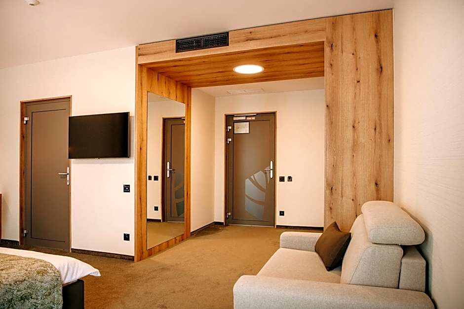 RM Hotel Wellness & Congress