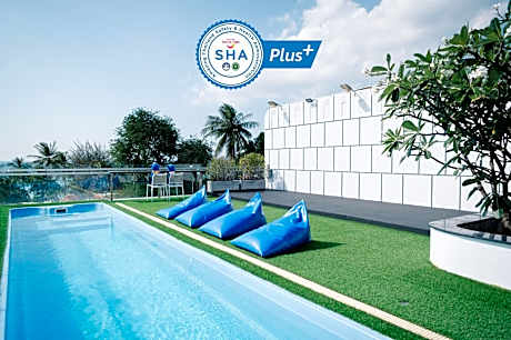 BearPacker Patong Hostel