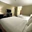 Super 8 by Wyndham St Charles