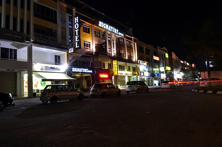 Signature Hotel