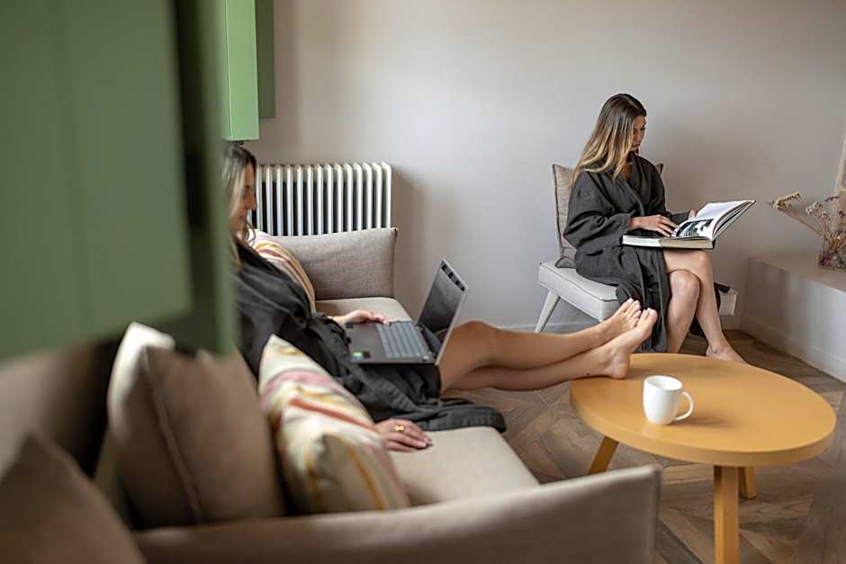 Foresta in Medias Mores