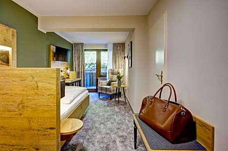 Hillside Single Room