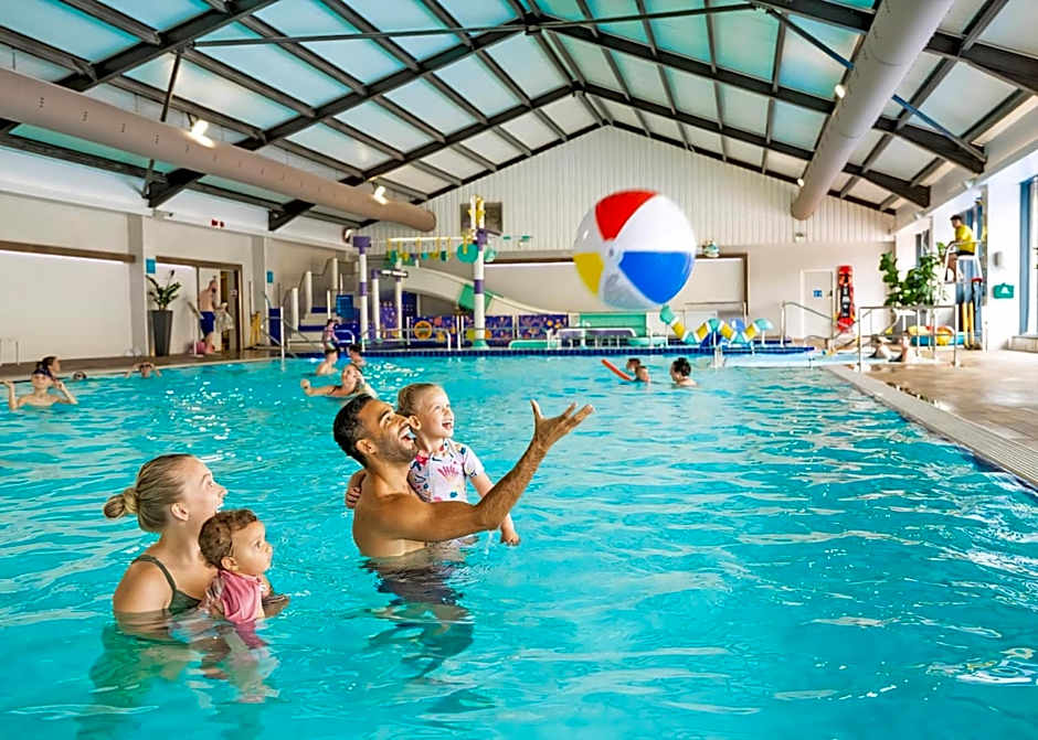 Castle Brake Holiday Park