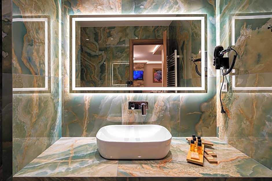 FLOARA DI MUNTE Forest Luxury Suites