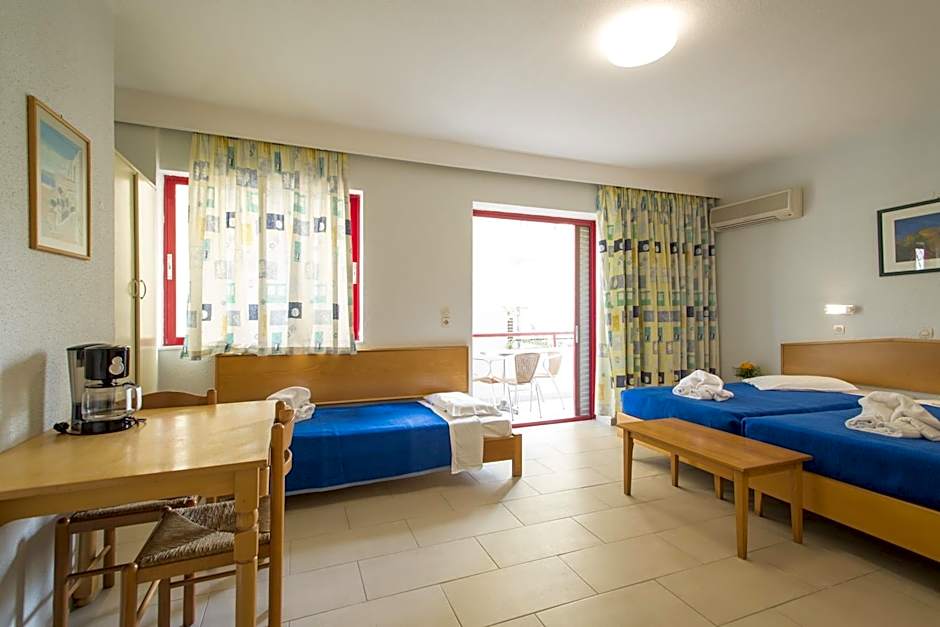 Erato Studios & Apartments