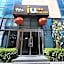 IU Hotel Baoding Yuhua East Road Passenger Center
