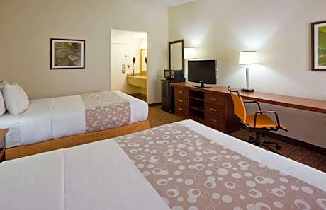 Deluxe Double Room with Two Double Beds